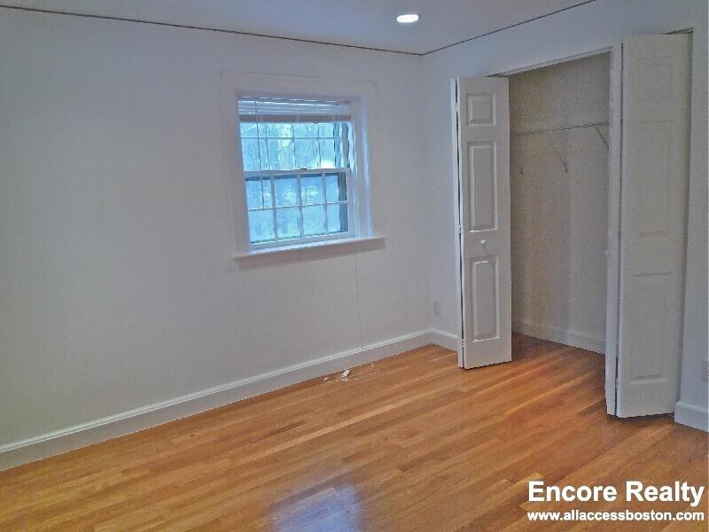 75 Wyman St #9 - Photo 3 of 19