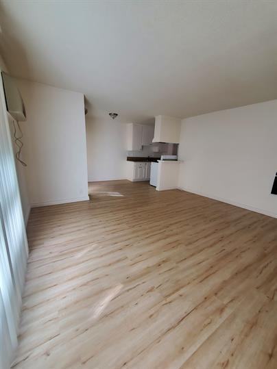 3833 Prospect - Photo 2 of 11