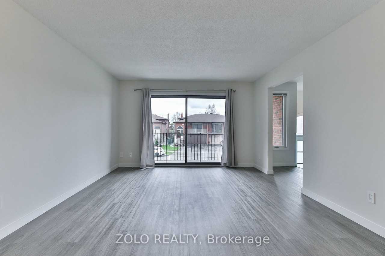 16 Fredrick Mowat Lane - Photo 3 of 14