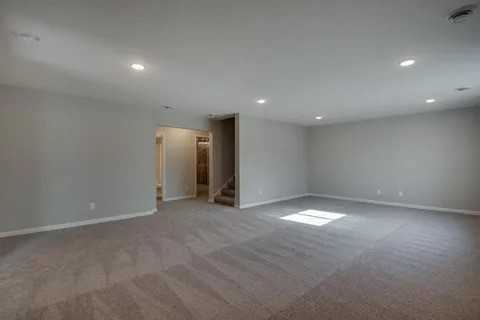 2817 Jaber Avenue Northeast - Photo 2 of 14