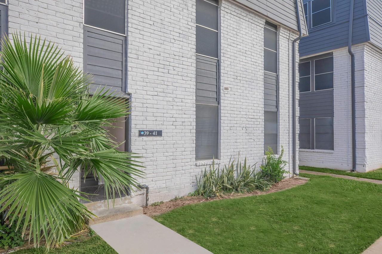 The Addison - Photo 3 of 32