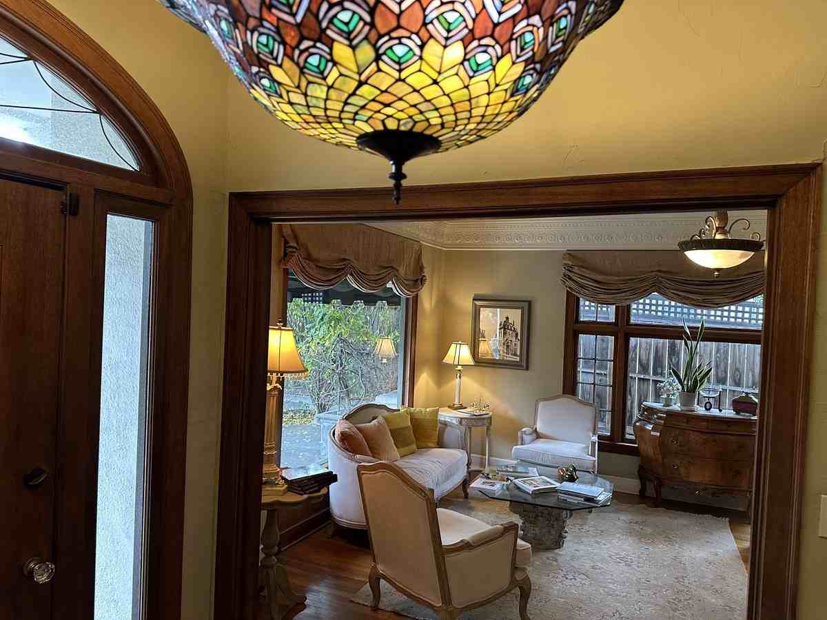 2084 Alameda Way #NA - Photo 2 of 19