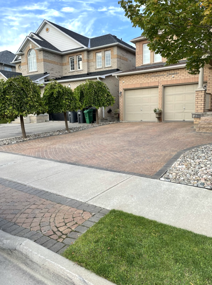 25 Madronna Gardens, Brampton, ON L7A 2V9 1 Bedroom Apartment for