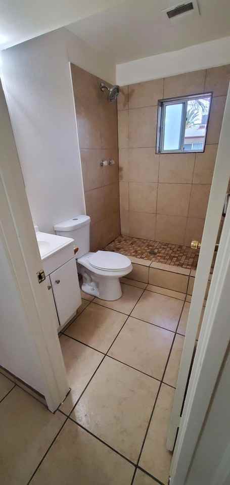 2254 E Monterey Vis #1 - Photo 2 of 13