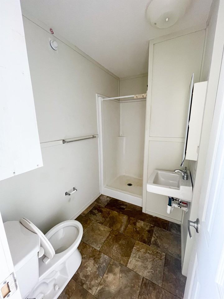 18234 Benton City RoadUnit 2 #2 - Photo 2 of 10