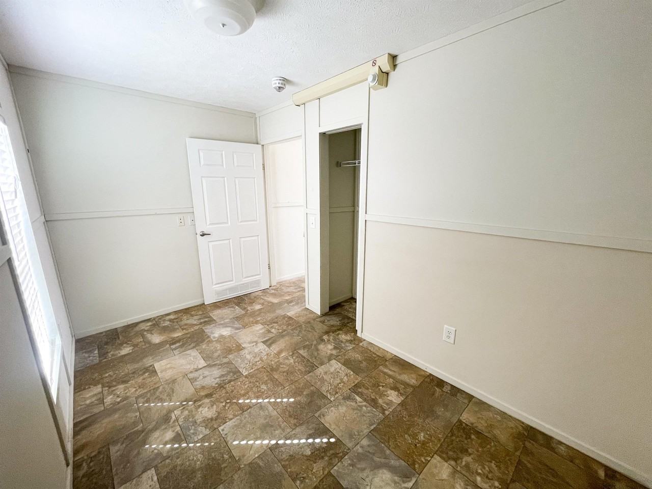 18234 Benton City RoadUnit 2 #2 - Photo 6 of 10