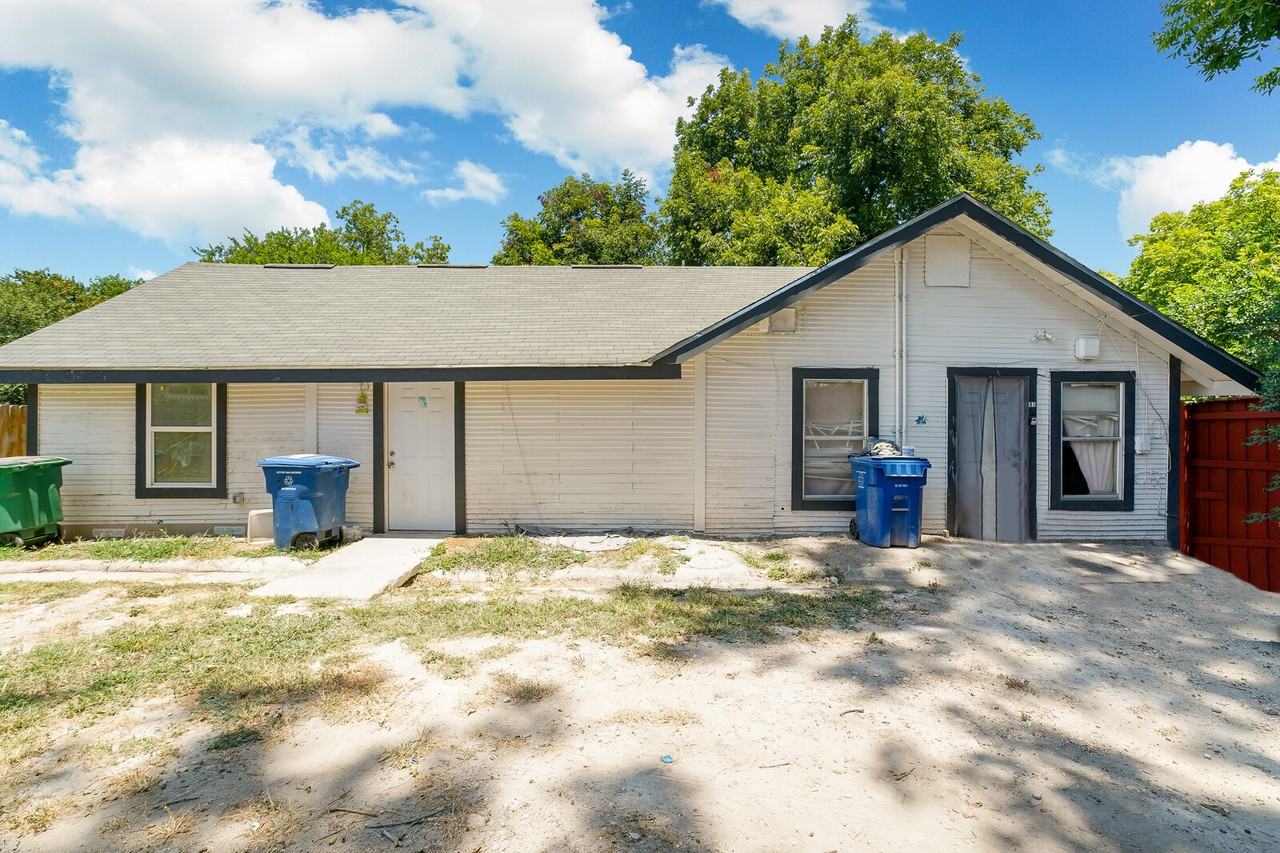 125 Glenwood Ct #202