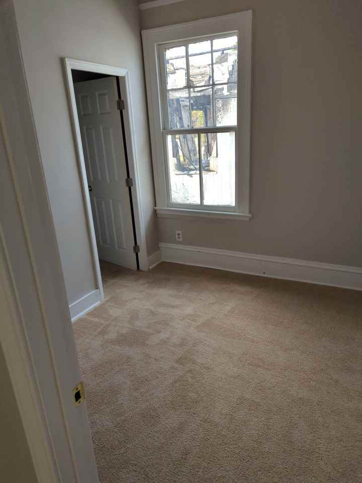 645 Rutherford Ave #1 - Photo 6 of 16