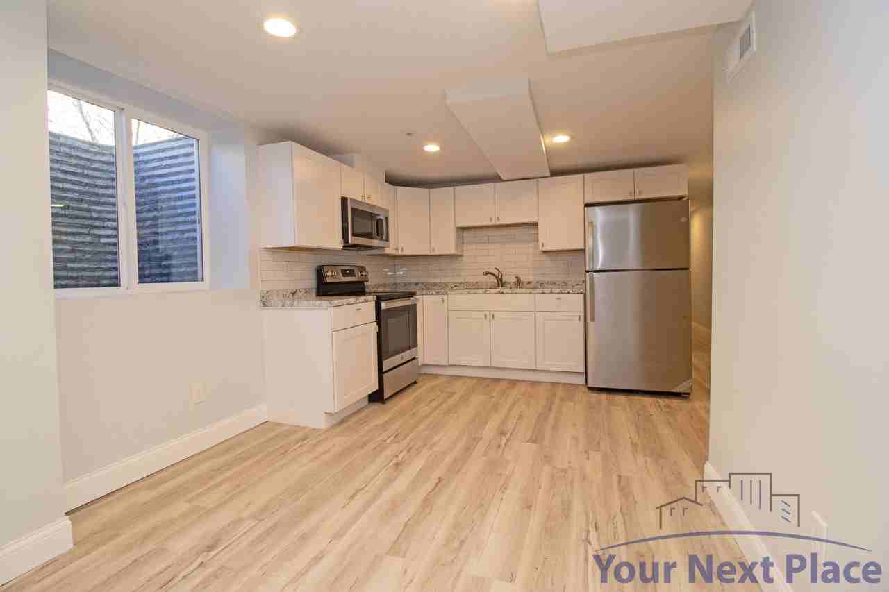 910 North Oliver Avenue #1 - Photo 2 of 12