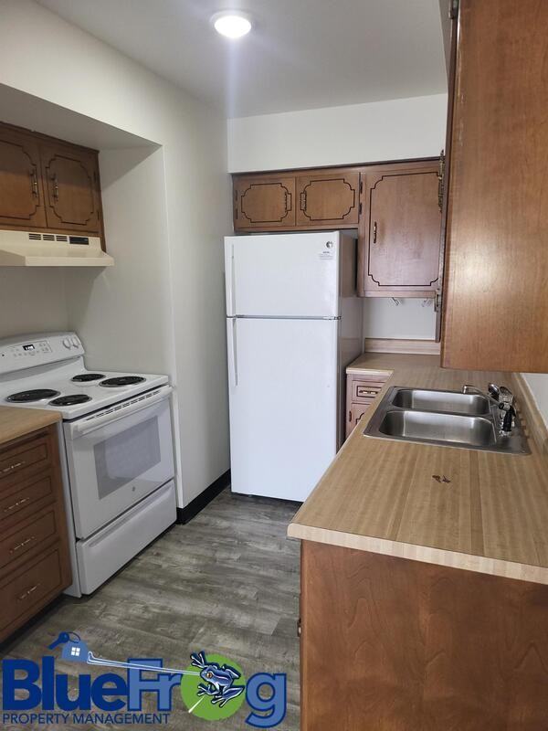 406 1st St - Photo 2 of 17