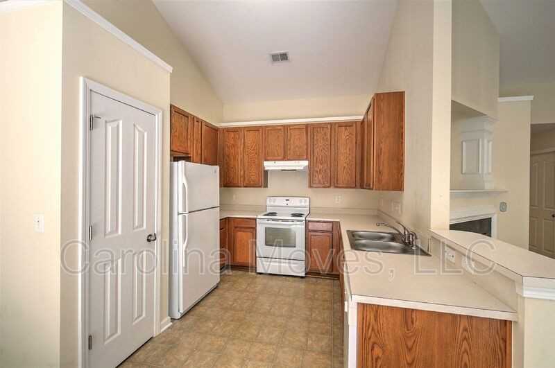 112 Stream Crossing Way - Photo 6 of 19