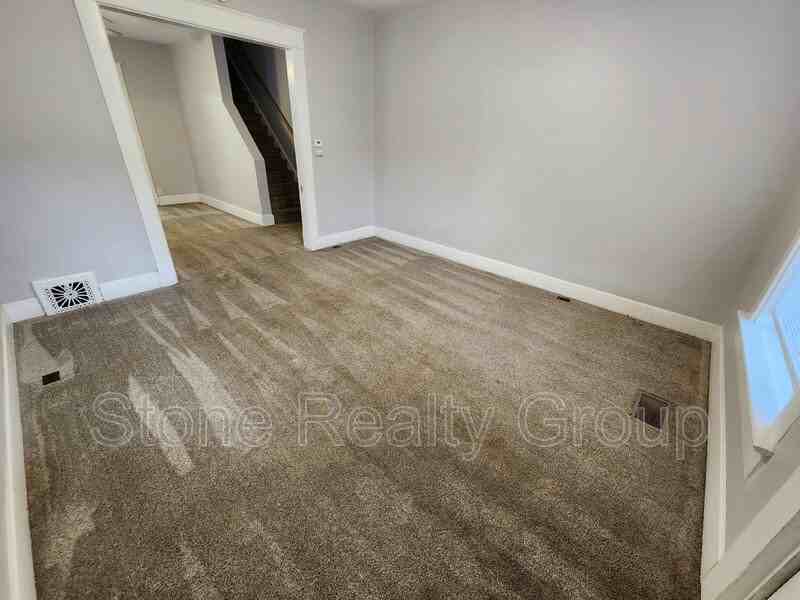 2019 N 7th St - Photo 2 of 9