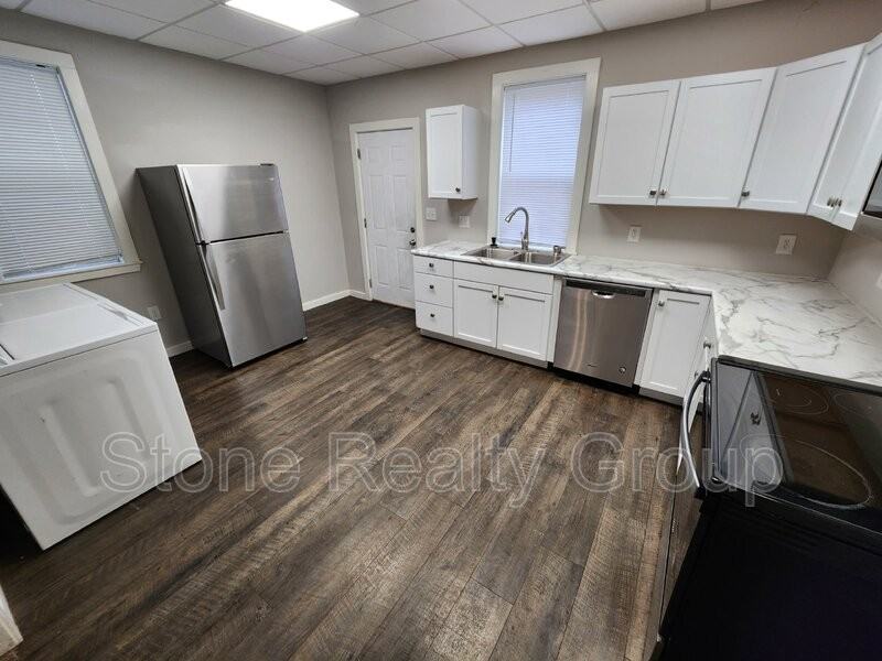 2019 N 7th St - Photo 4 of 9