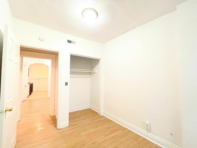 2747 Pestalozzi St #2E - Photo 3 of 8