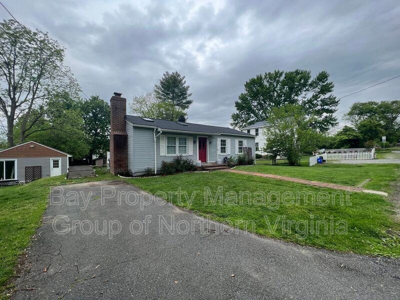 101 S 29th St - Photo 2 of 37