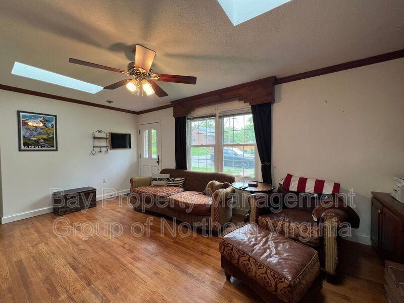 101 S 29th St - Photo 3 of 37