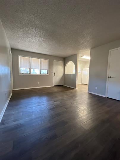 729 H - Photo 3 of 9