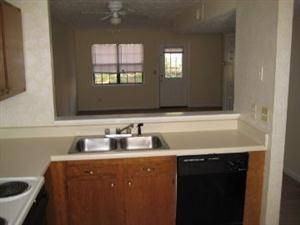 611 South St - Photo 3 of 6