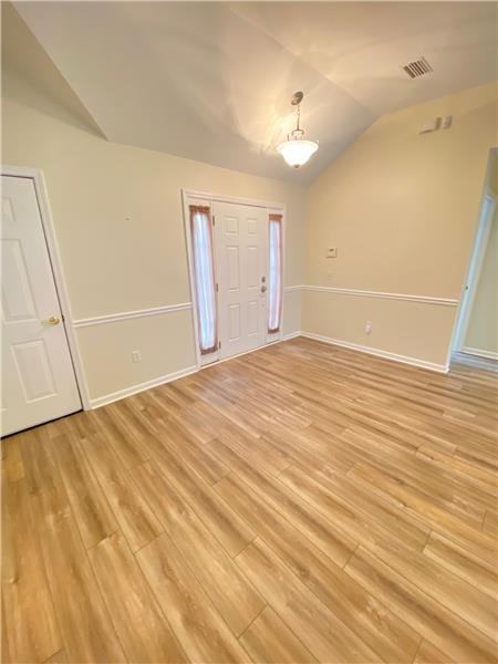 117 Hopeland Dr - Photo 3 of 24