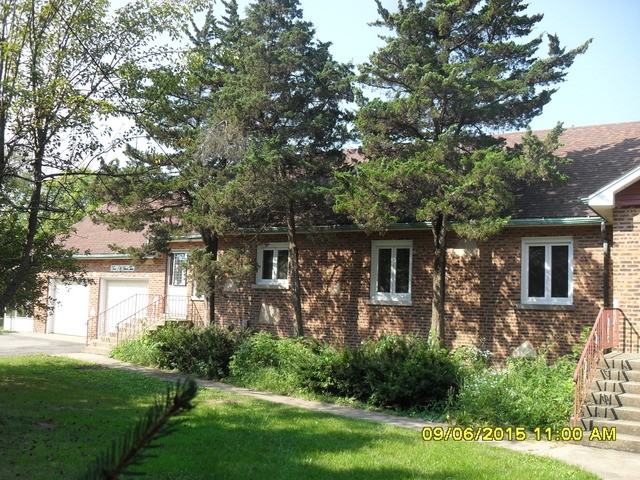 10S510 Drew Ave - Photo 3 of 9