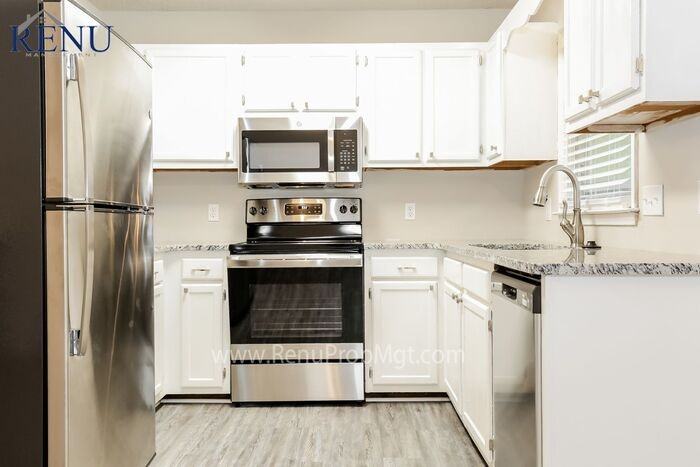 4215 Studio Ln - Photo 3 of 17