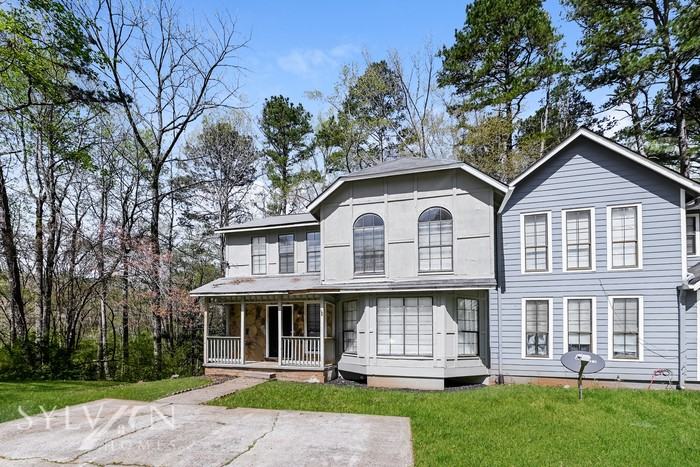 826 Brandy Oaks Ln - Photo 3 of 15