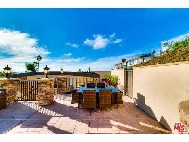 835 La Jolla Rancho Rd - Photo 2 of 15