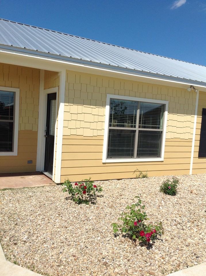 1100 West 16th Street #11