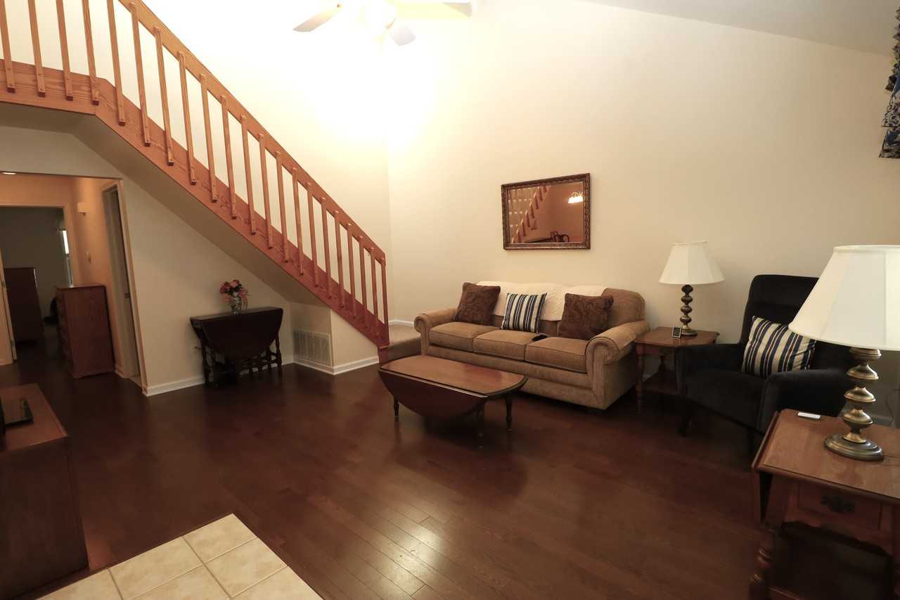 20 Underhill Rd #20 - Photo 2 of 20