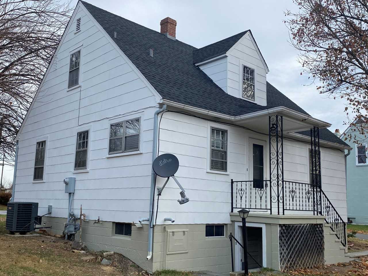 2234 W Main St #NA - Photo 3 of 5