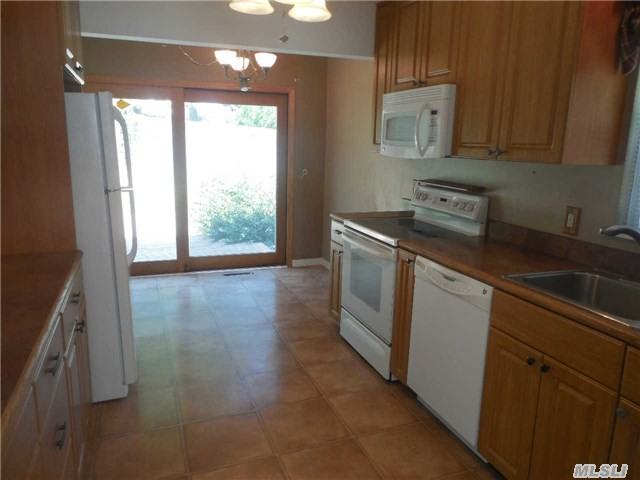 34 Brookhaven Dr - Photo 3 of 11