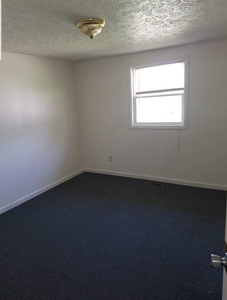 759 Prather Dr #1 - Photo 5 of 13