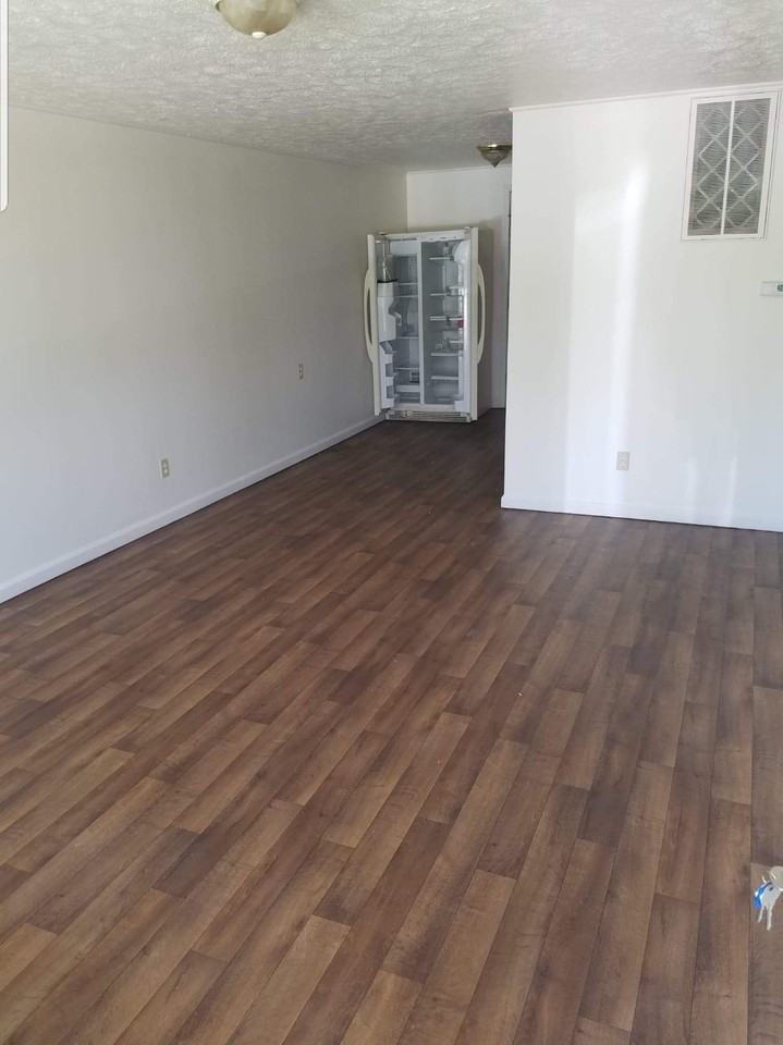 759 Prather Dr #1 - Photo 2 of 13