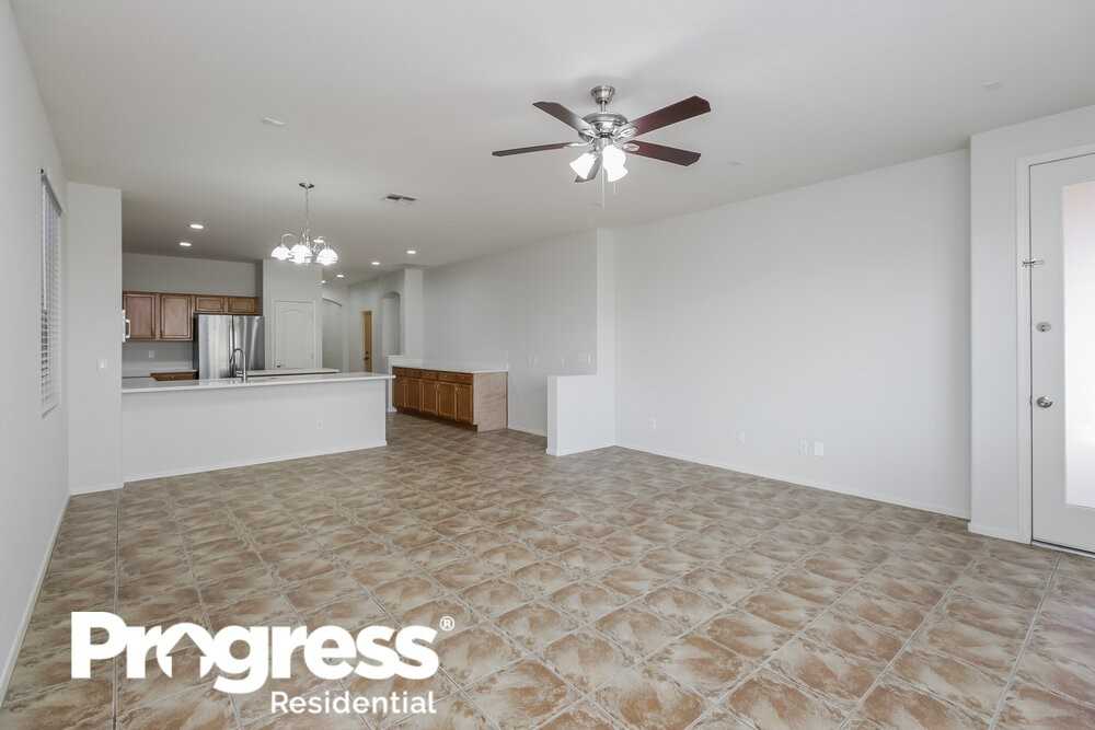 3616 E Flower St - Photo 3 of 16