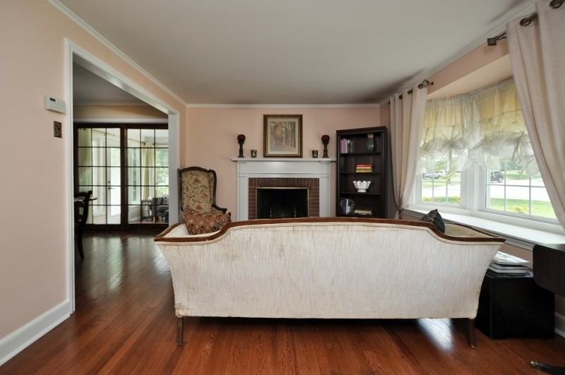 5 Dogwood Ln - Photo 3 of 20