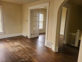 featured image of 815 1/2 Randolph St