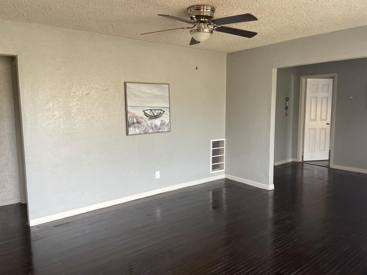 510 E 49th Ct N #1 - Photo 4 of 23