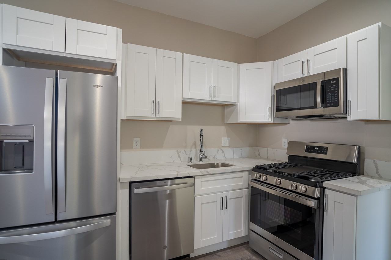 5037 Art St #1 - Photo 3 of 13