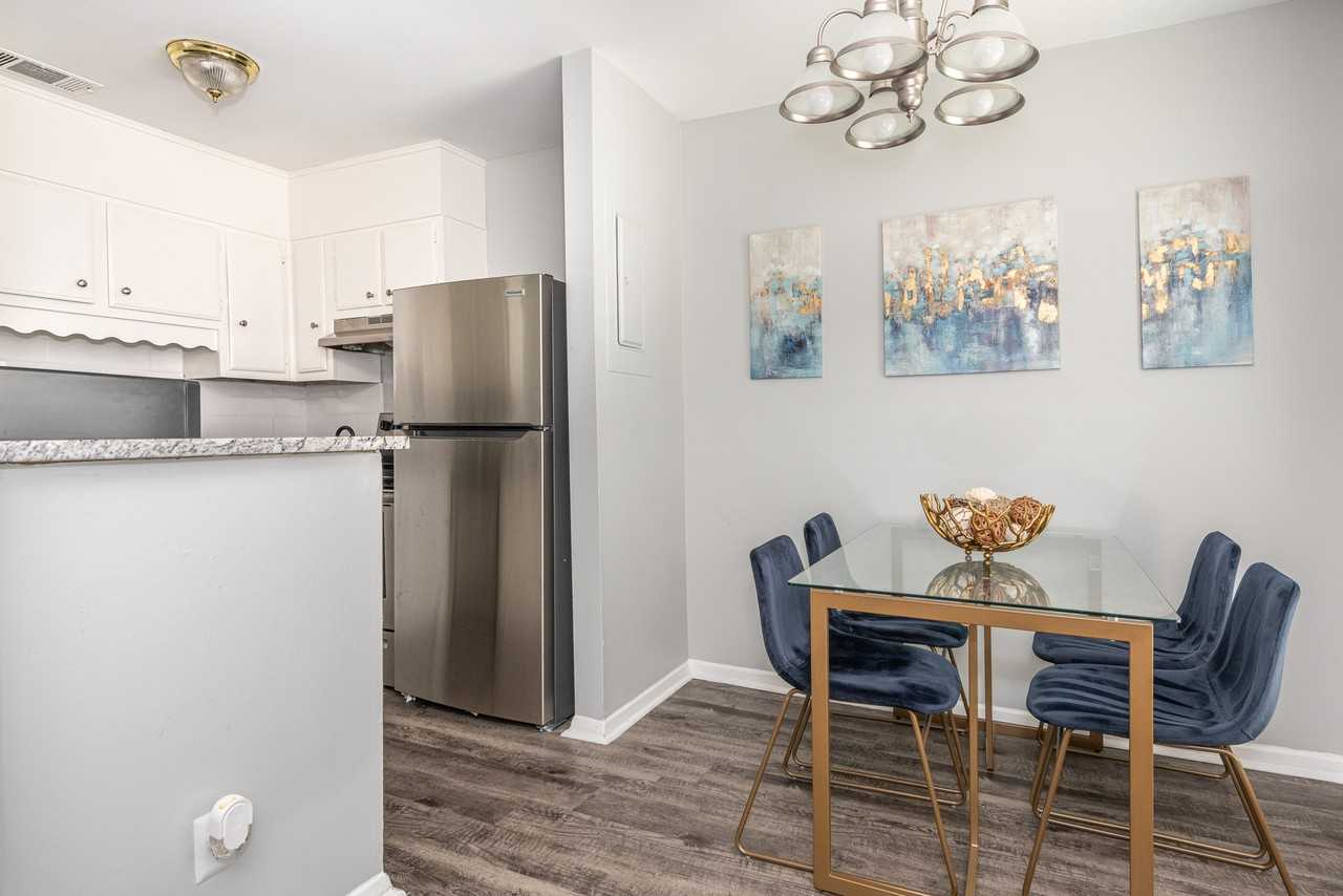 The Villas At 1825 Apartments - Photo 4 of 46