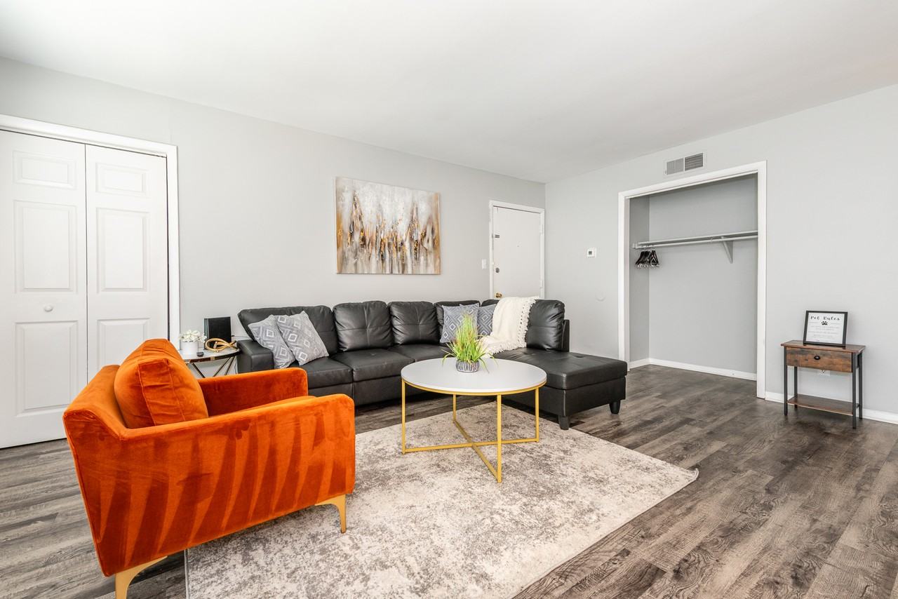 The Villas At 1825 Apartments - Photo 3 of 46