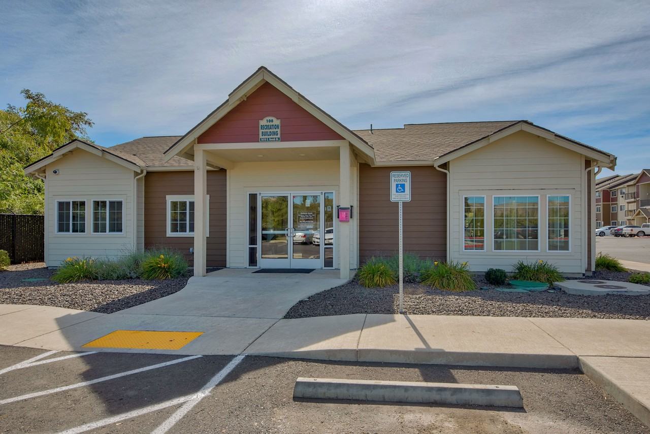 Sagewood Apartments - Photo 5 of 10