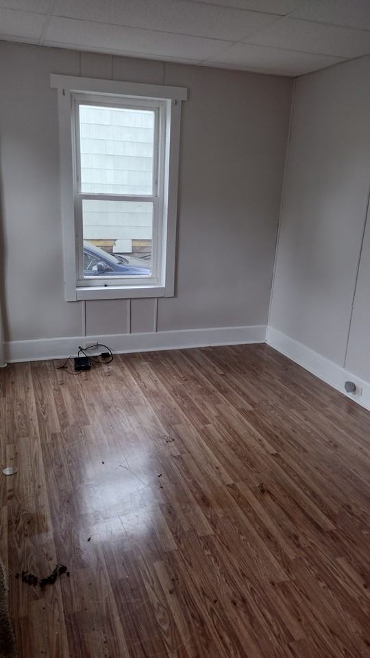 274 Hepburn St - Photo 3 of 6