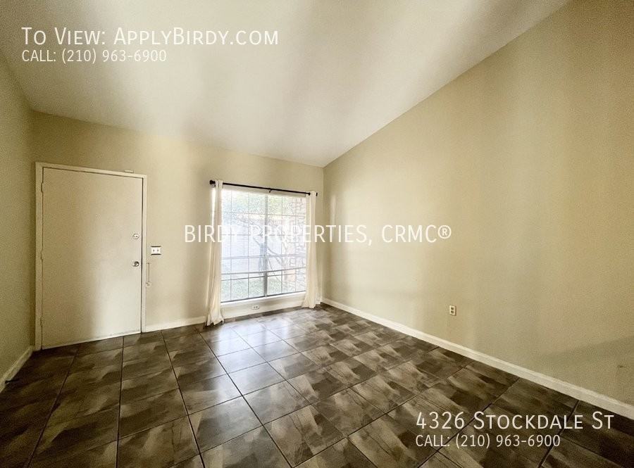 4326 Stockdale St - Photo 2 of 32