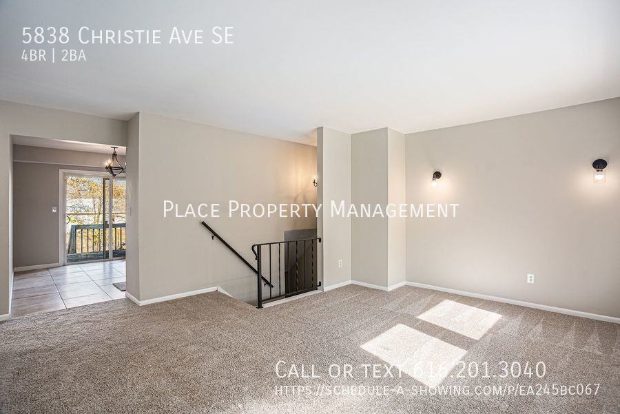 5838 Christie Ave Se - Photo 3 of 19