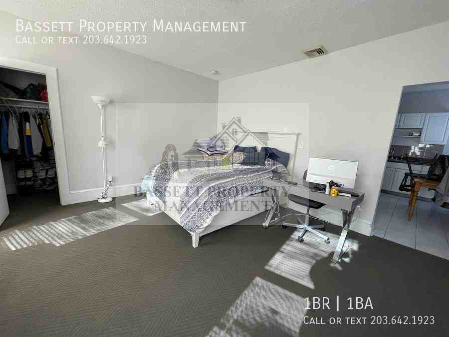 89 Quinnipiac St #1 - Photo 3 of 10