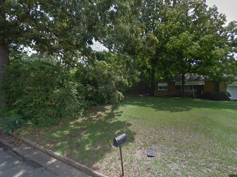 1115 Luttrell St - Photo 2 of 11