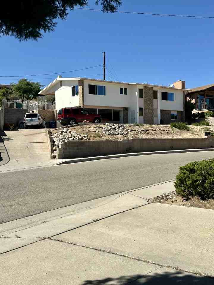 1301 Riverview Dr Nw #NA - Photo 2 of 4