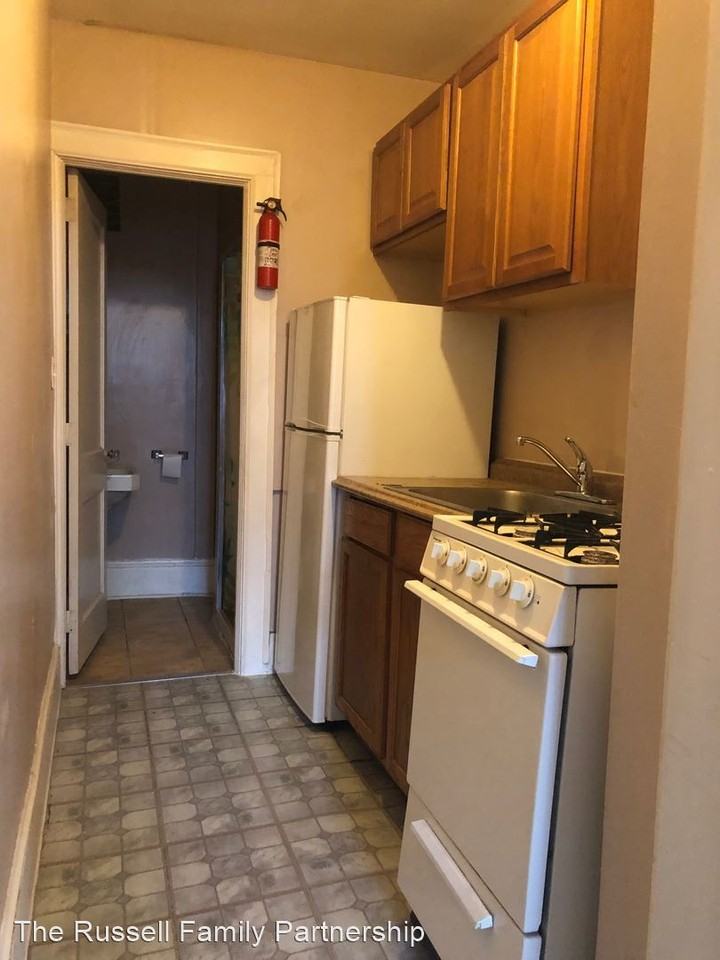 310 N. Fifth Street - Photo 2 of 3