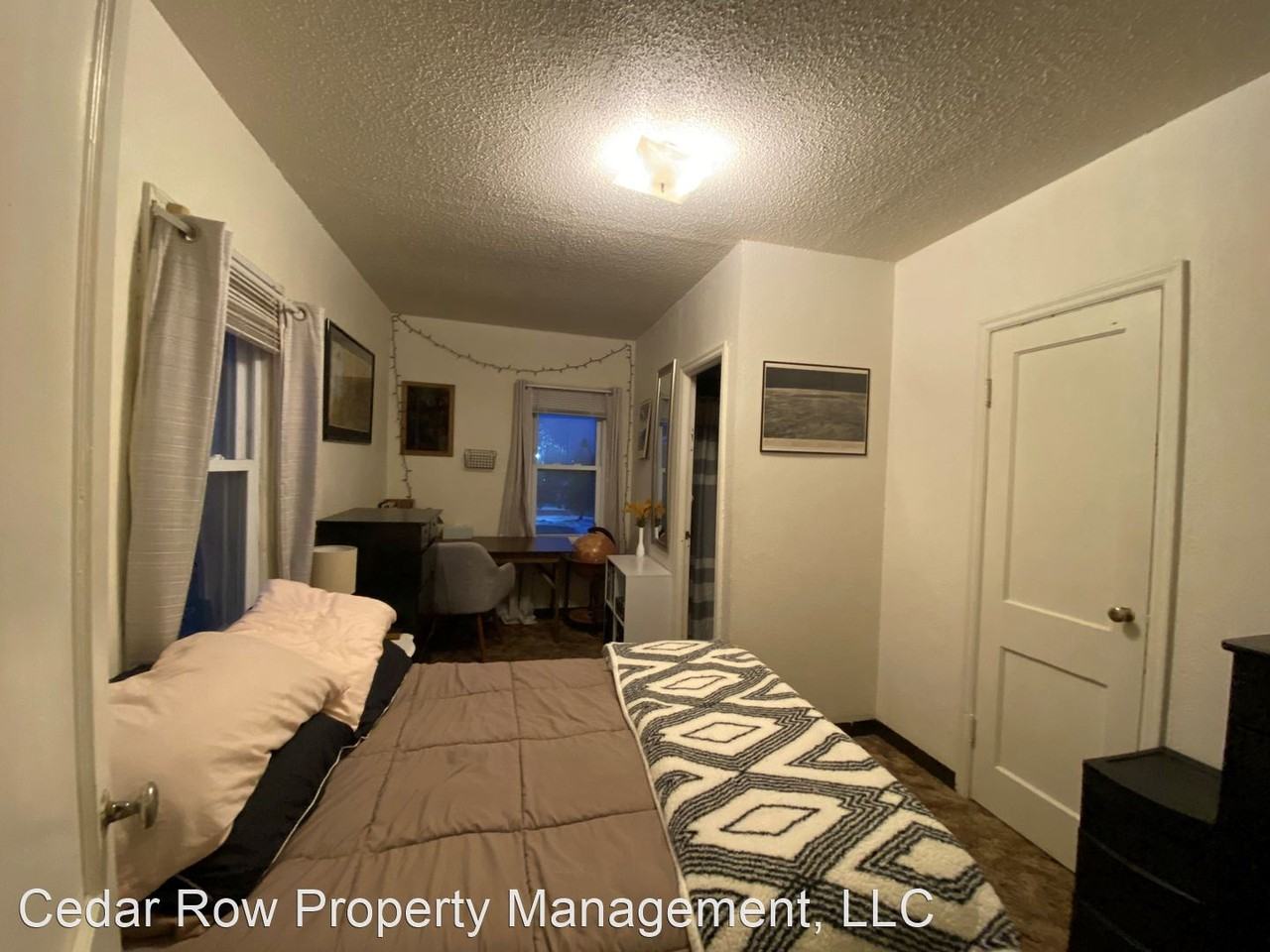 226 7th Ave S - Photo 3 of 6