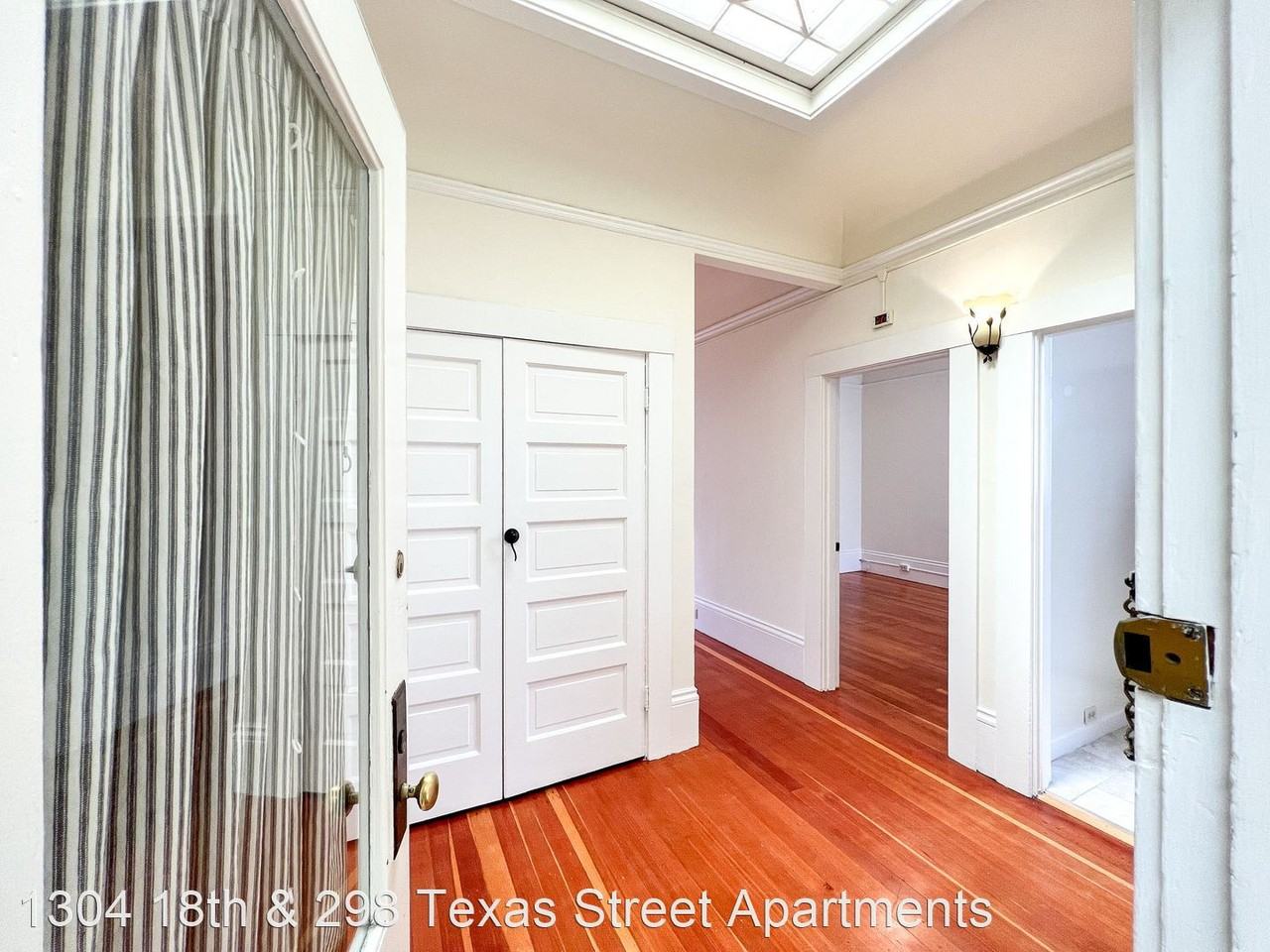 1304 18th & 298 Texas St - Photo 2 of 13